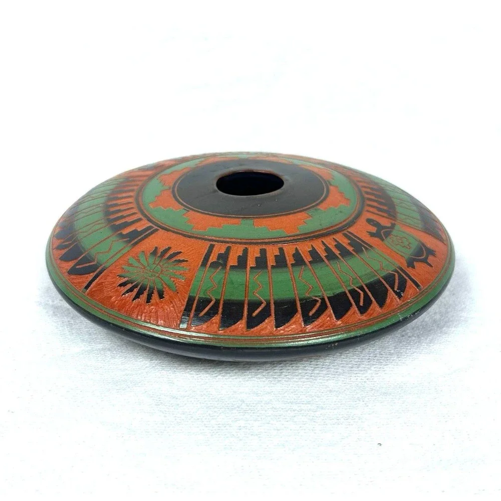 Vintage Dine Navajo Handpainted Etched Geometric Pattern Seed Pot 6